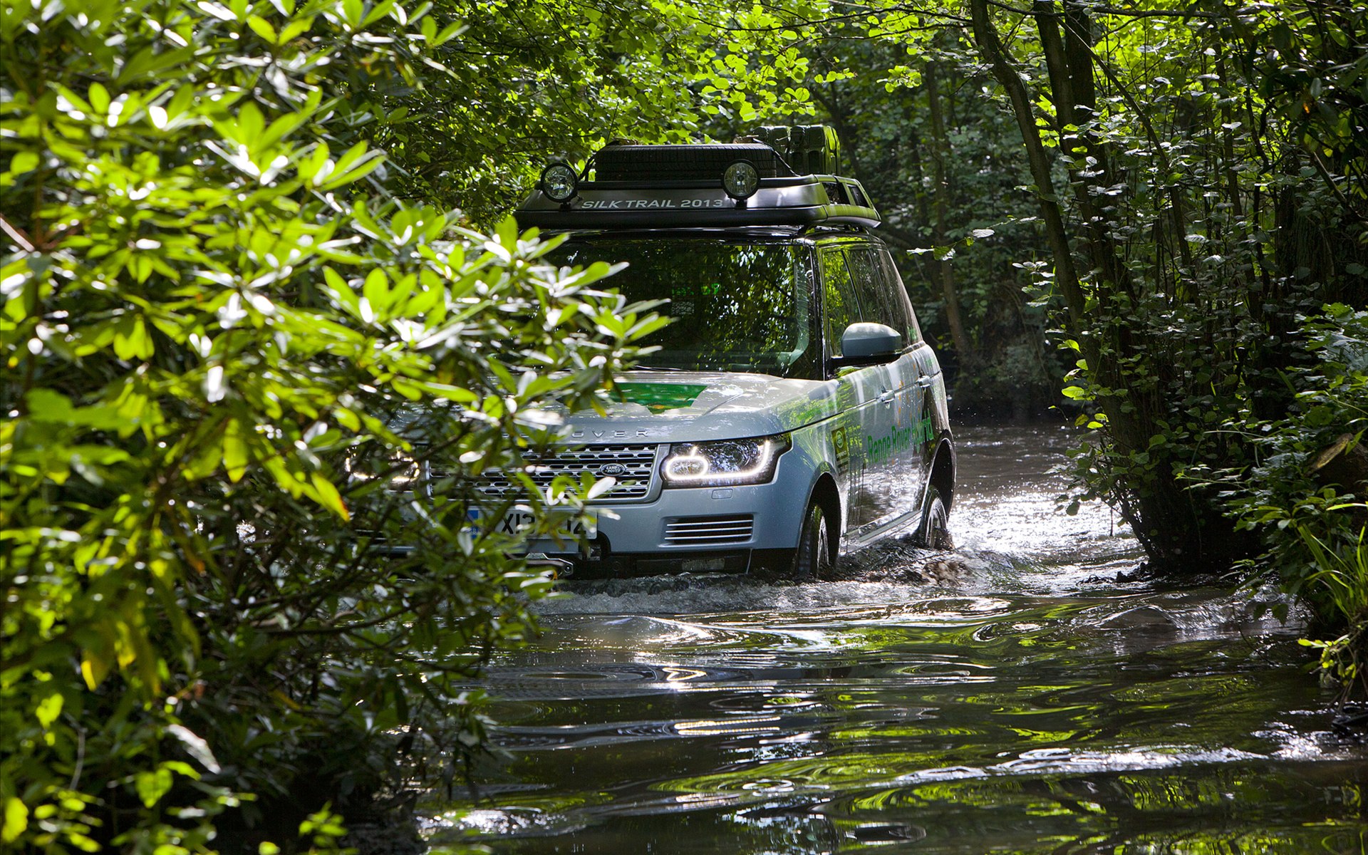 Land Rover Range Rover Hybrid 2015